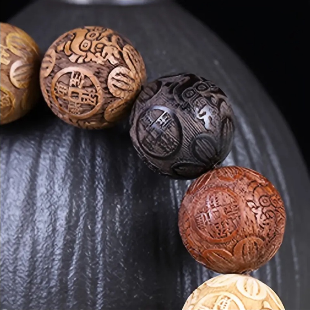 Large hand carved Sandalwood bracelet - Picture 3 of 4